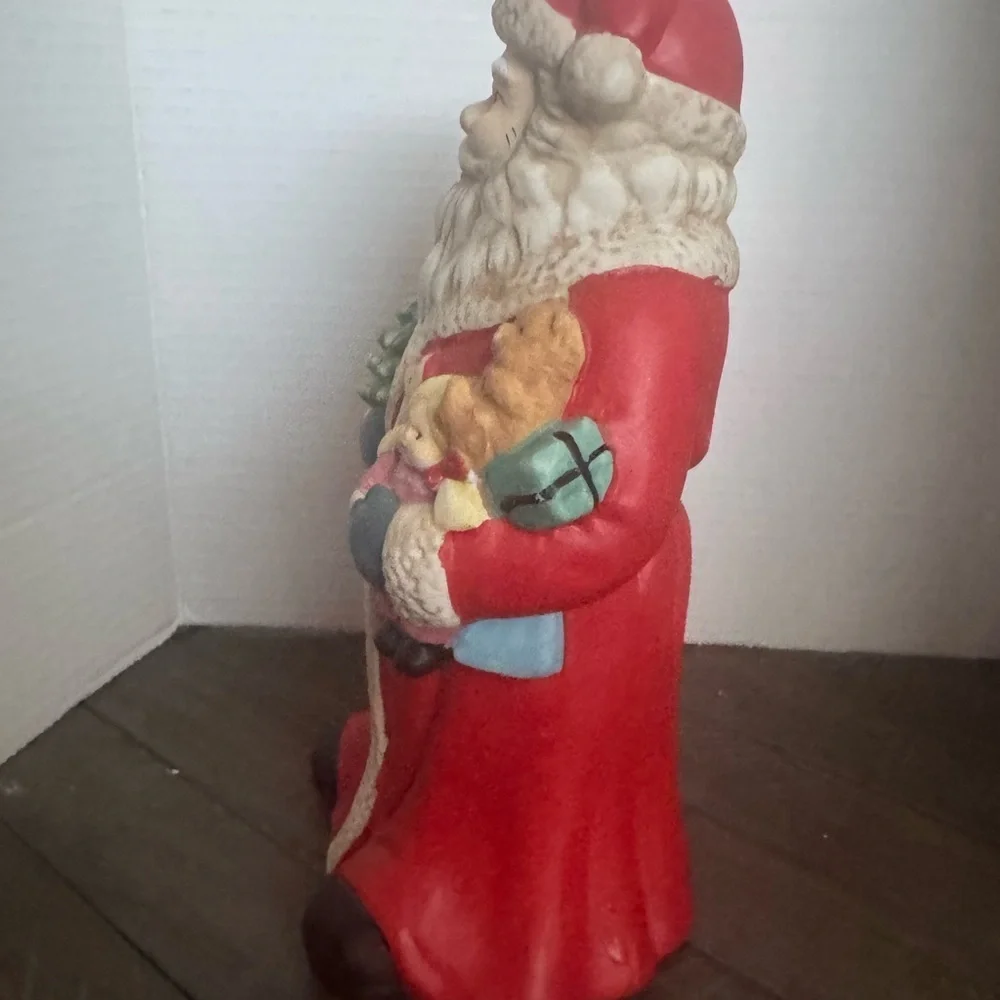 Vintage Santa Claus Figurine in Red and Green